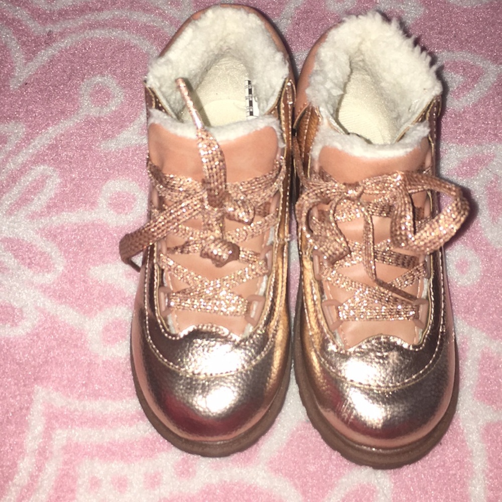 Osh Kosh Rose Gold Sherpa Boots